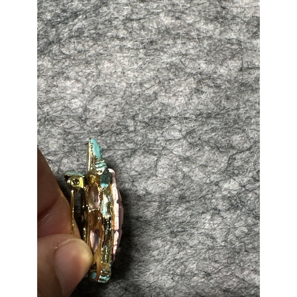 Sea Turtle Brooch Pin Enamel Rhinestone Gold Tone Pink Green Ocean - Picture 3 of 3